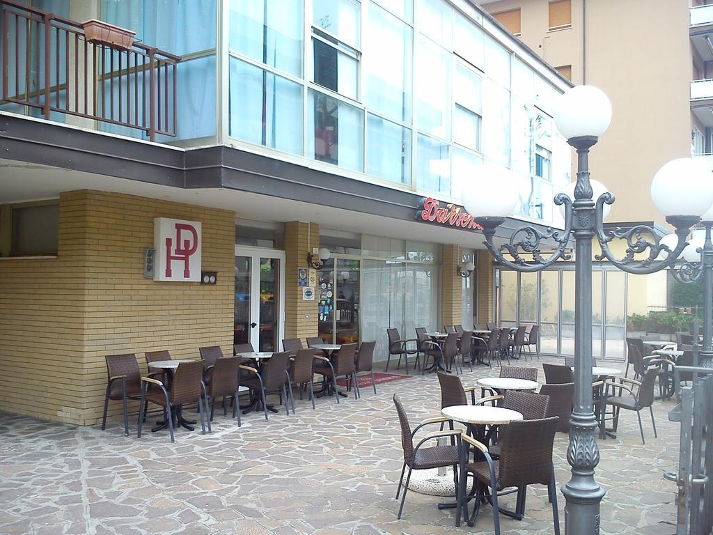 Hotel Darsena Cesenatico Exterior photo